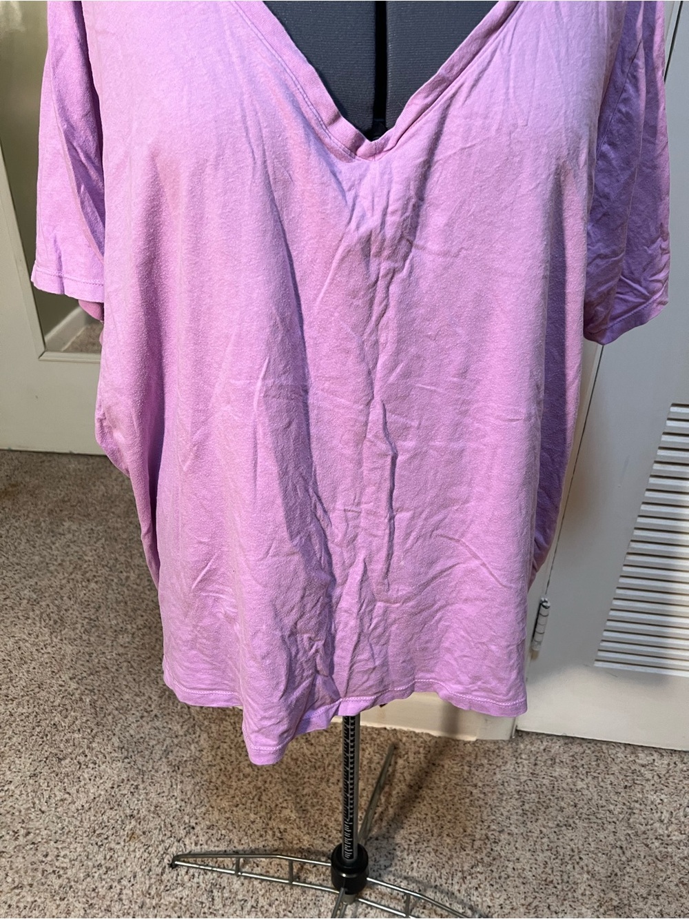 Ava & Viv Women’s Plus Size 4X V-Neck T-Shirt Short Sleeve Light Purple Lavender - Picture 3 of 9